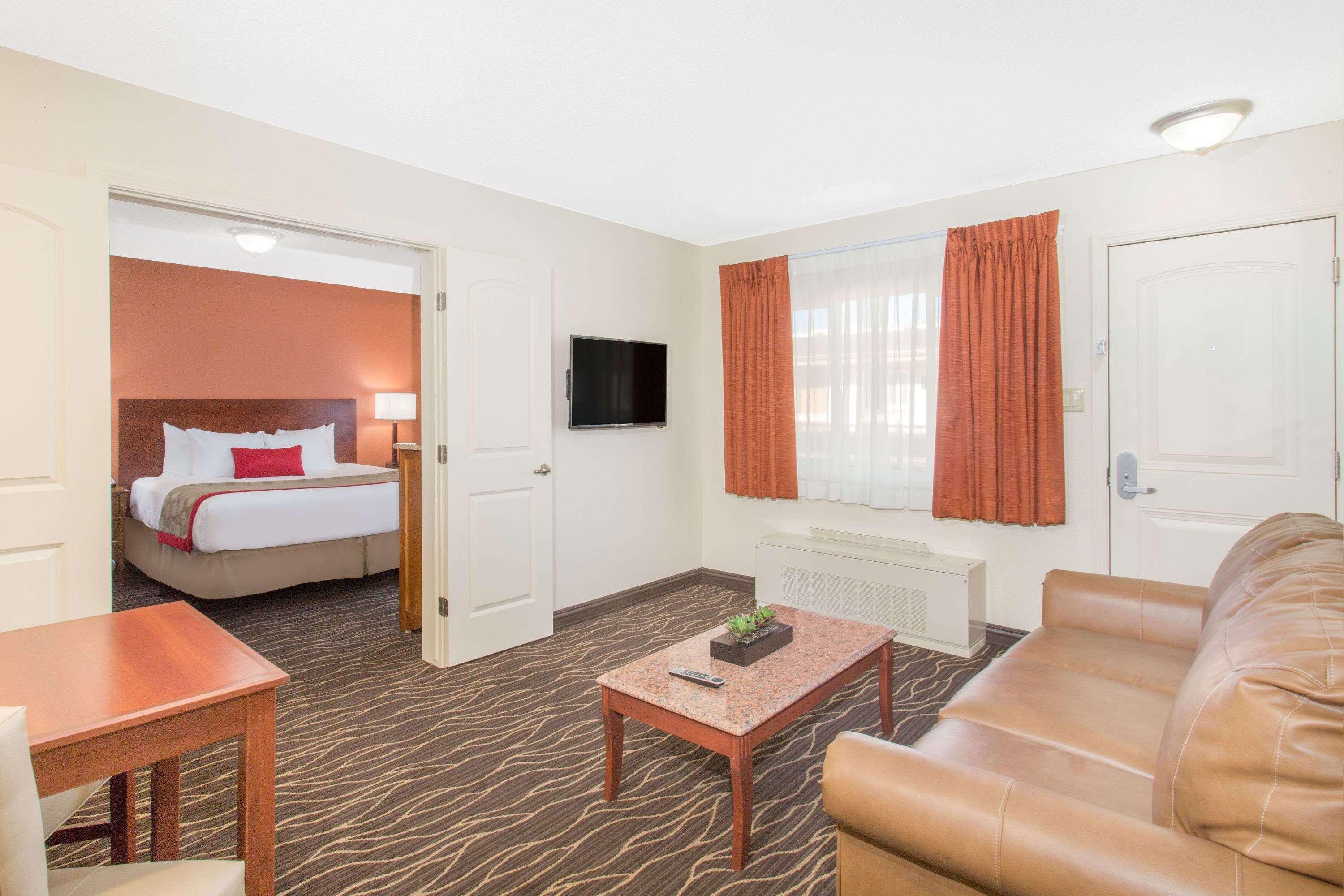 Ramada by Wyndham Elko Hotel at Stockmen's Casino Exteriör bild