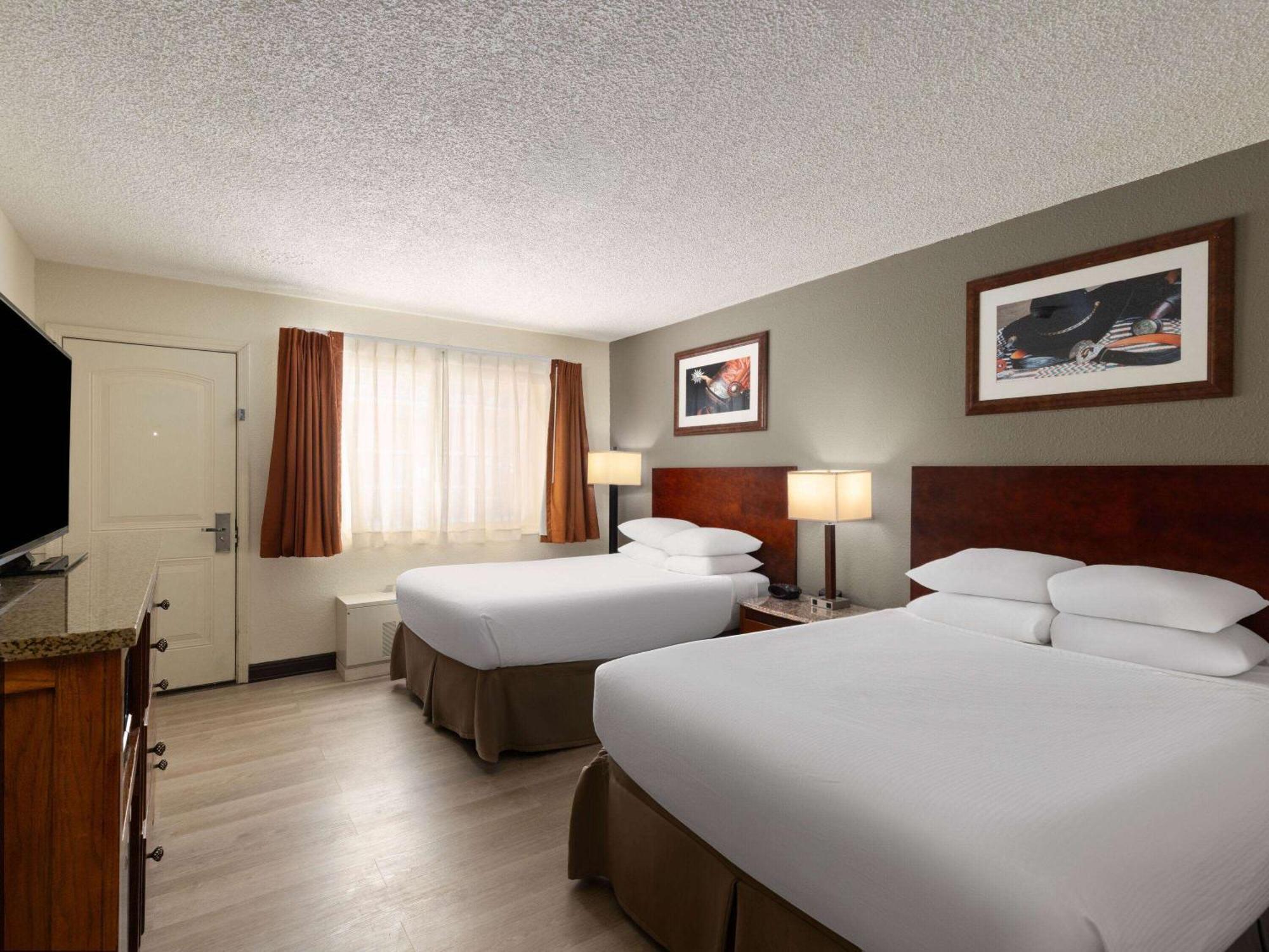 Ramada by Wyndham Elko Hotel at Stockmen's Casino Exteriör bild