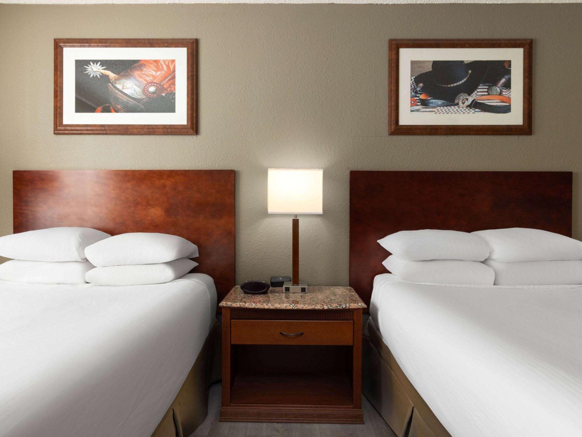 Ramada by Wyndham Elko Hotel at Stockmen's Casino Exteriör bild