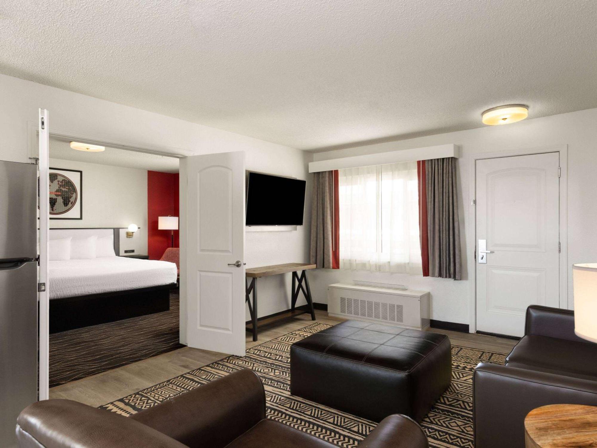 Ramada by Wyndham Elko Hotel at Stockmen's Casino Exteriör bild